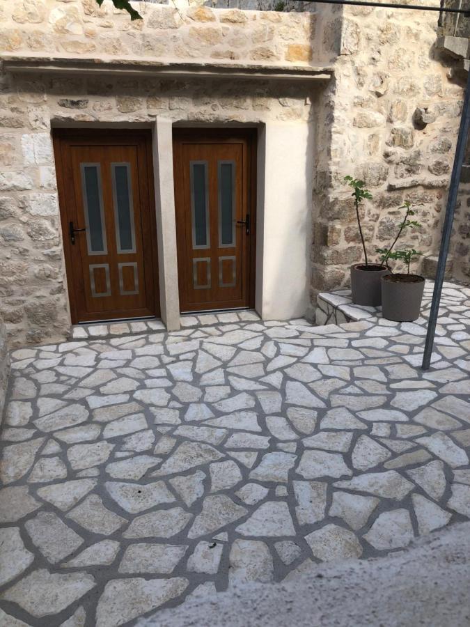 Old Town Apartment Tonka Hvar Town Luaran gambar