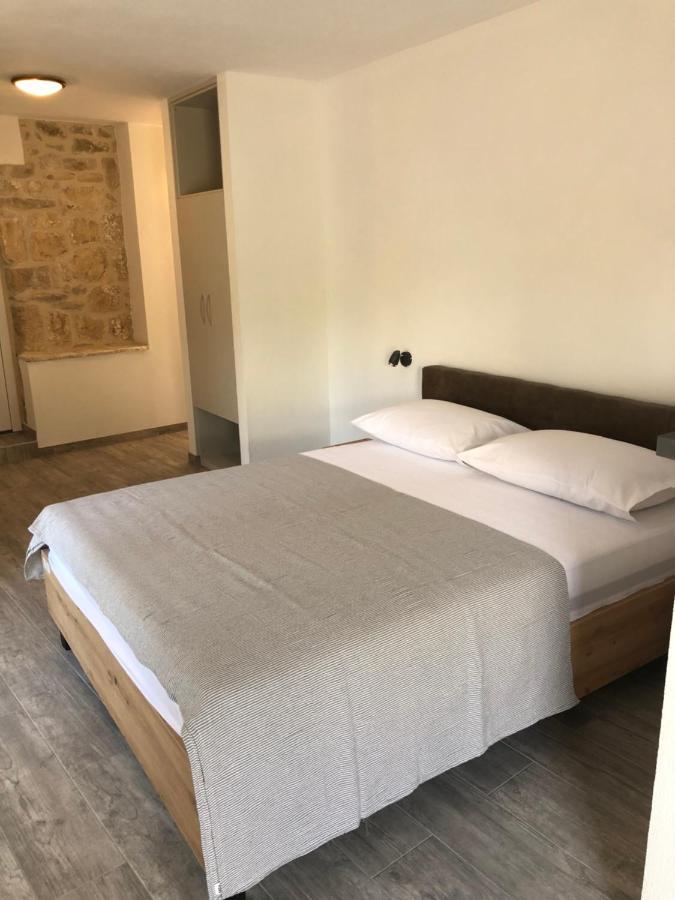 Old Town Apartment Tonka Hvar Town Luaran gambar